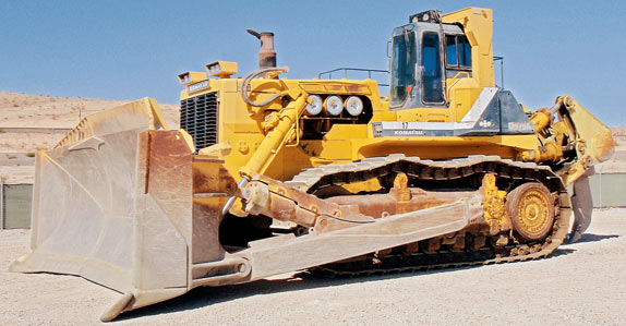 La excavadora Komatsu D575A