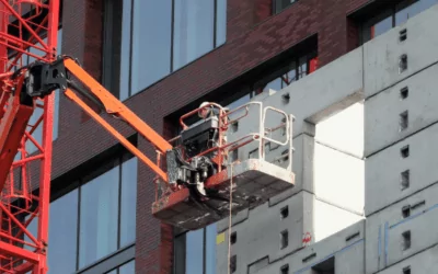 Elegir la plataforma elevadora correcta para optimizar en trabajos verticales